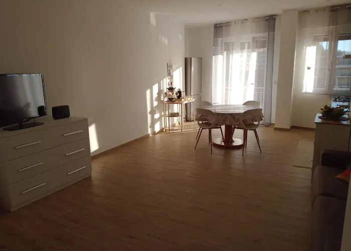 Apartment Alex's House Sanremo